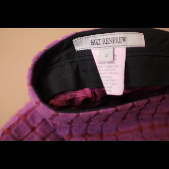 Pink Holt Renfrew skirt - Picture 3 of 3